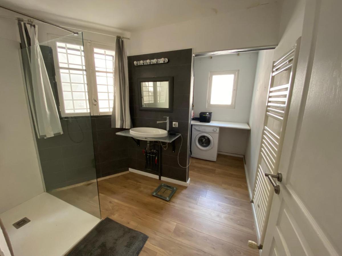 Appartement Eygalieres Avec Petit Jardin Eksteriør billede