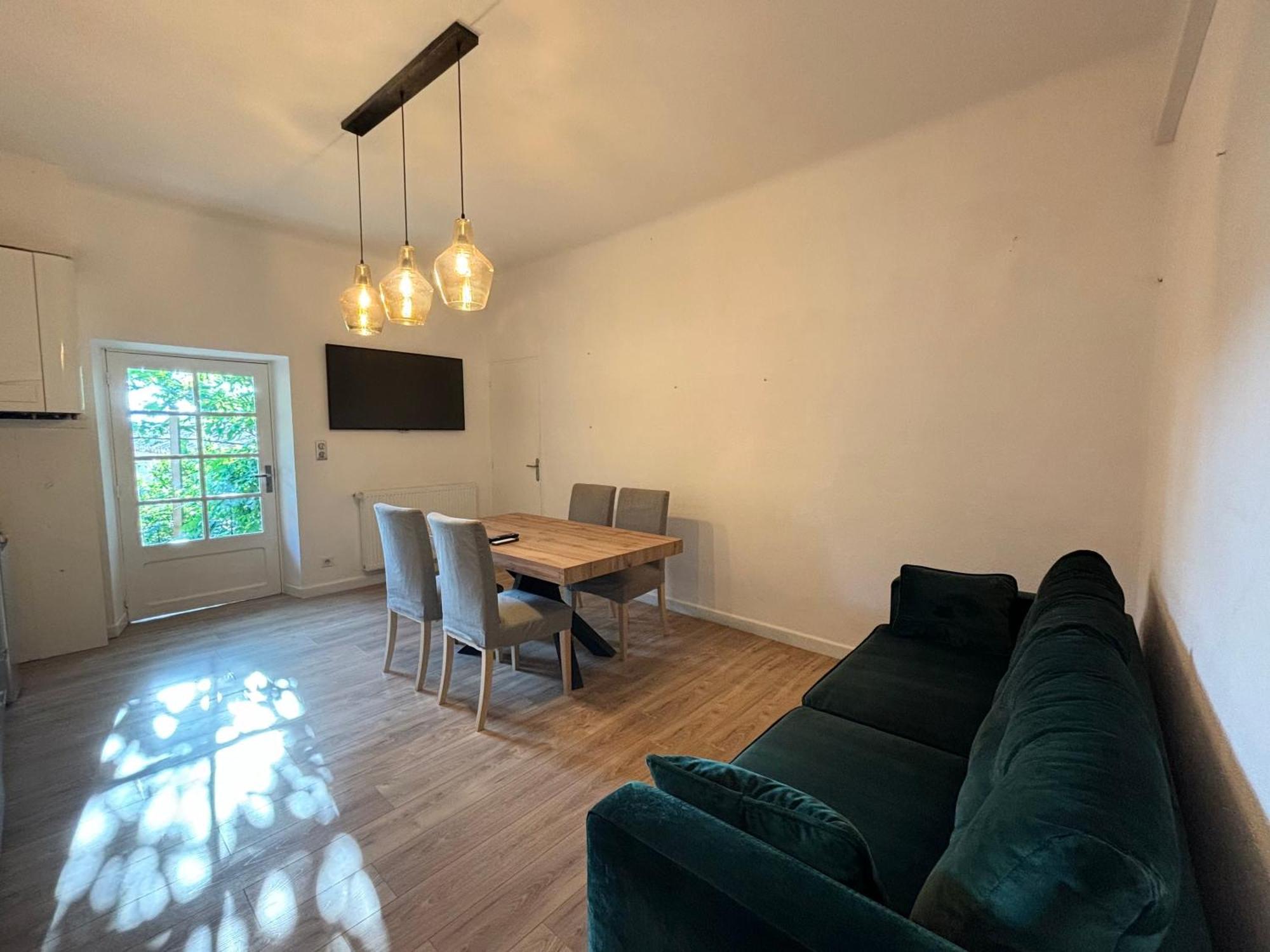Appartement Eygalieres Avec Petit Jardin Eksteriør billede